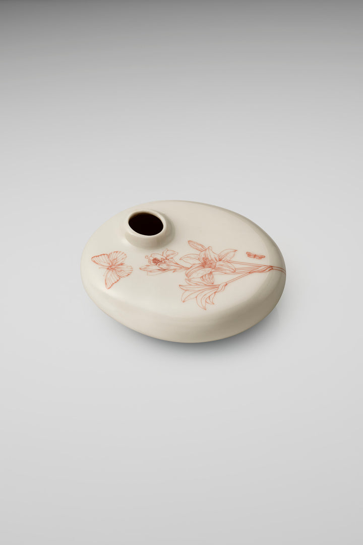 Lace Printed Small Talk Vase in Red