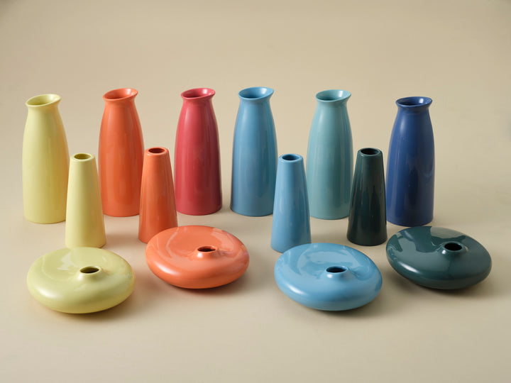 Small Talk Vase in Color