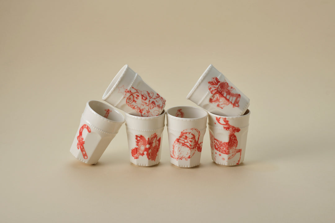 Cosy Latte Cup in Red