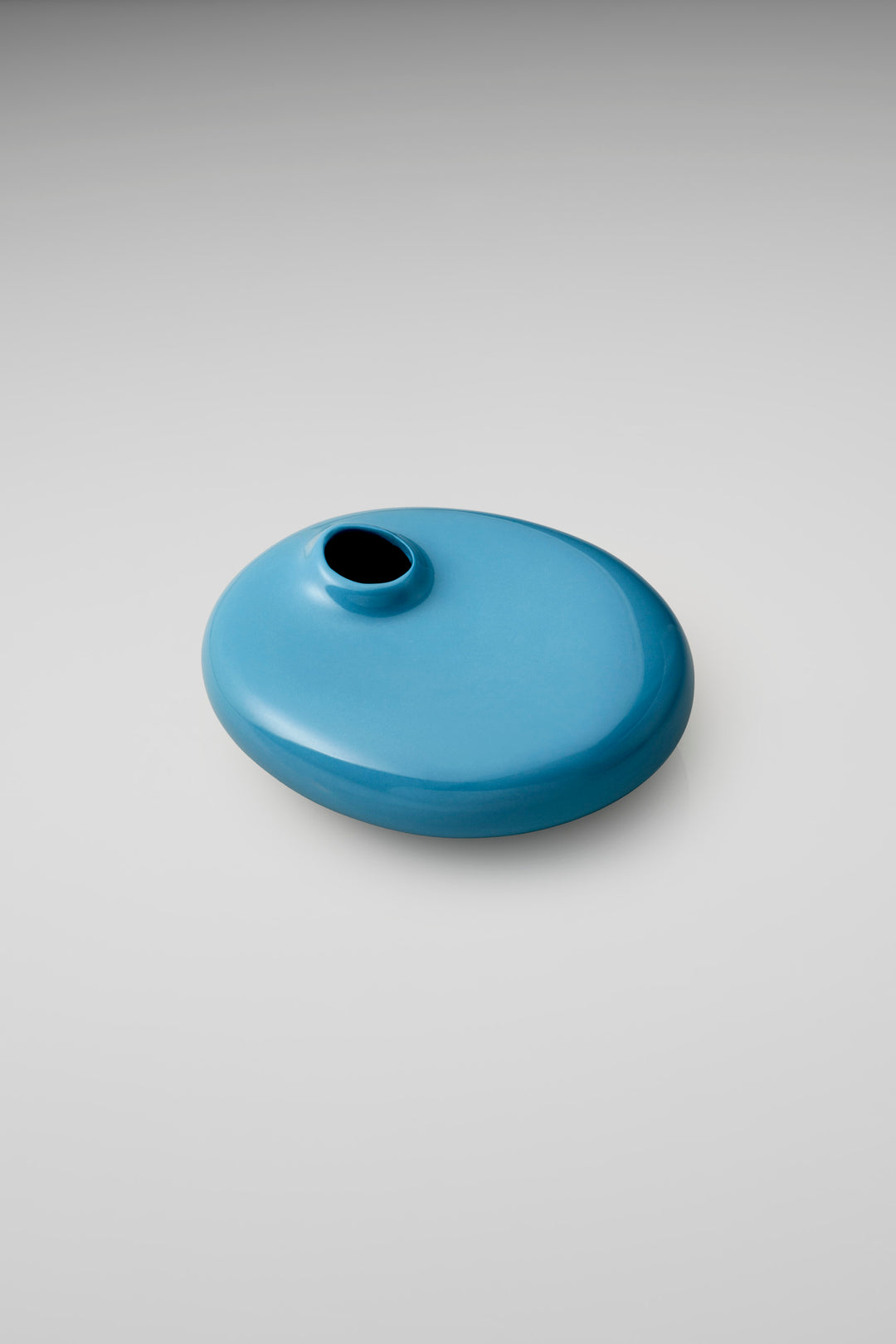 Small Talk Vase in Color