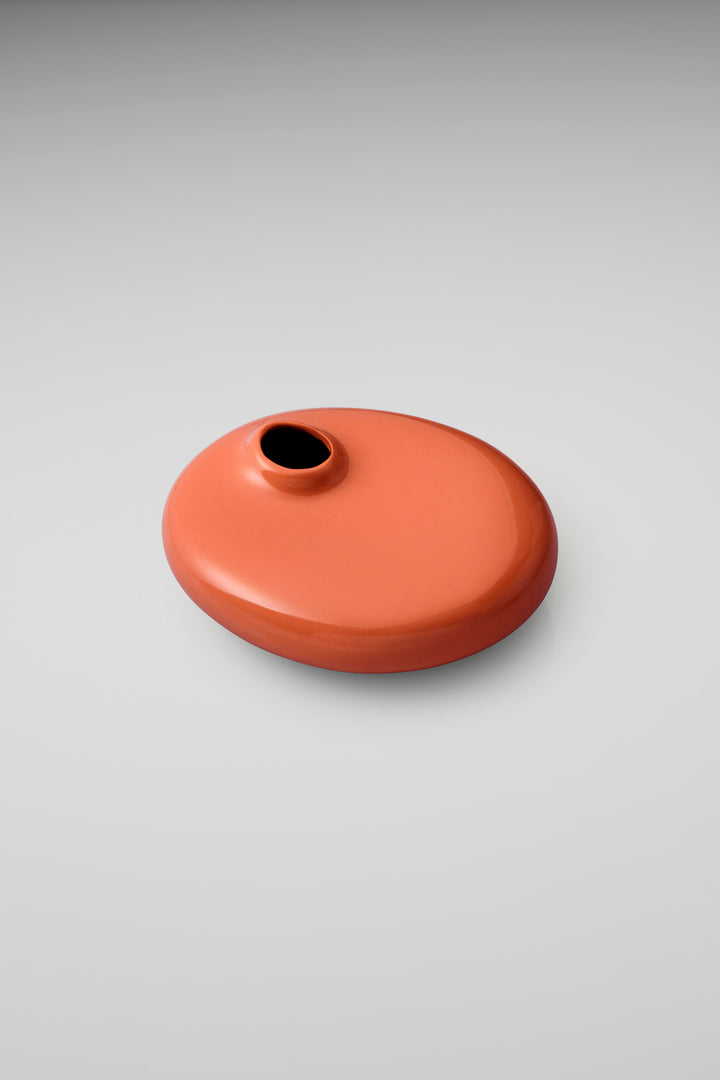Small Talk Vase in Color